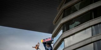 Constantin Popovici - Seria Mondiala Red Bull Cliff Diving